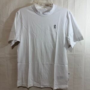 On Running Men's Classic Graphic White T-Shirt Size Small